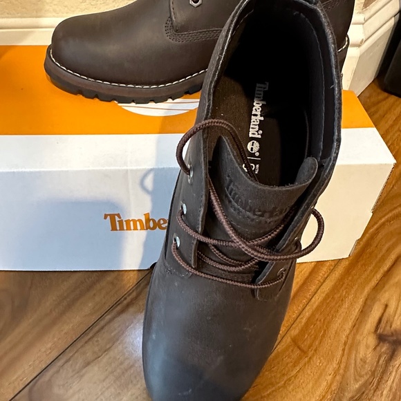 New dark brown timberland larchmont leather boots men display picture 1